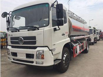 Camion cisterna DONGFENG