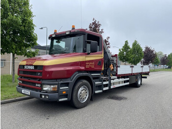 Camion con gru SCANIA T114