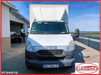 Furgone box IVECO Daily 35C17