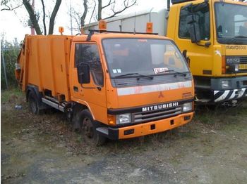 MITSUBISHI Canter (ITM)
 - Camion immondizia
