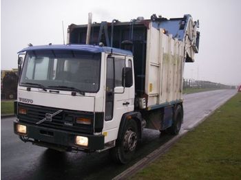 Volvo FL 616 4X2      8M3 - Camion immondizia