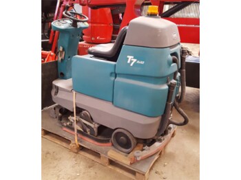 Lavasciuga pavimenti industriale Tennant T7 - Electric