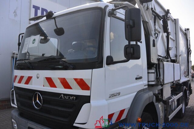Camion immondizia per il trasporto di rifiuti Mercedes-Benz Axor 2529 Faun Überkopf Frontlader 25 m³ 1.Hand: foto 6