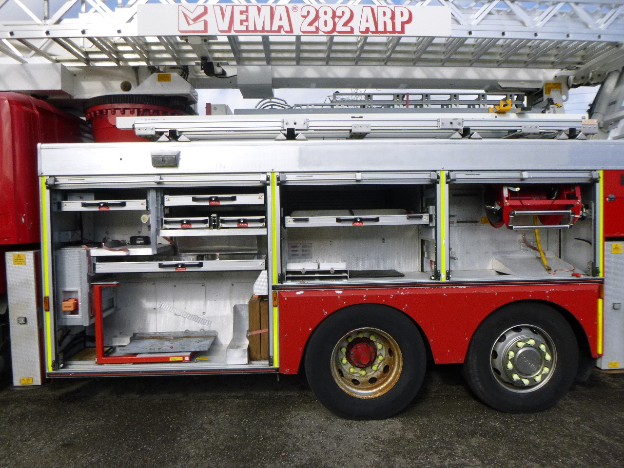 Autopompa Scania P310 6x2 RHD fire truck + pump, ladder & manlift: foto 14