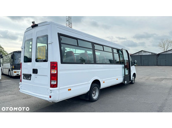  Irisbus Iveco Daily / 23 miejsca / Cena 112000 zł netto - Minibus: foto 4