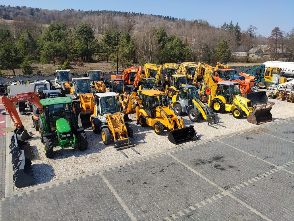 DUETDUDA - Macchine da cantiere CASE undefined: foto 21