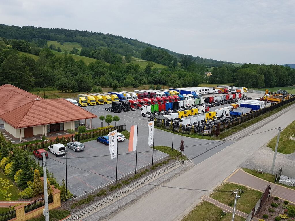 DUETDUDA - Macchine da cantiere CASE undefined: foto 20