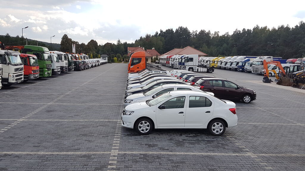 DUETDUDA - Macchine da cantiere CASE undefined: foto 12