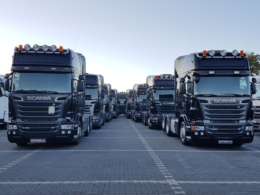 DUETDUDA - Macchine da cantiere CASE undefined: foto 7