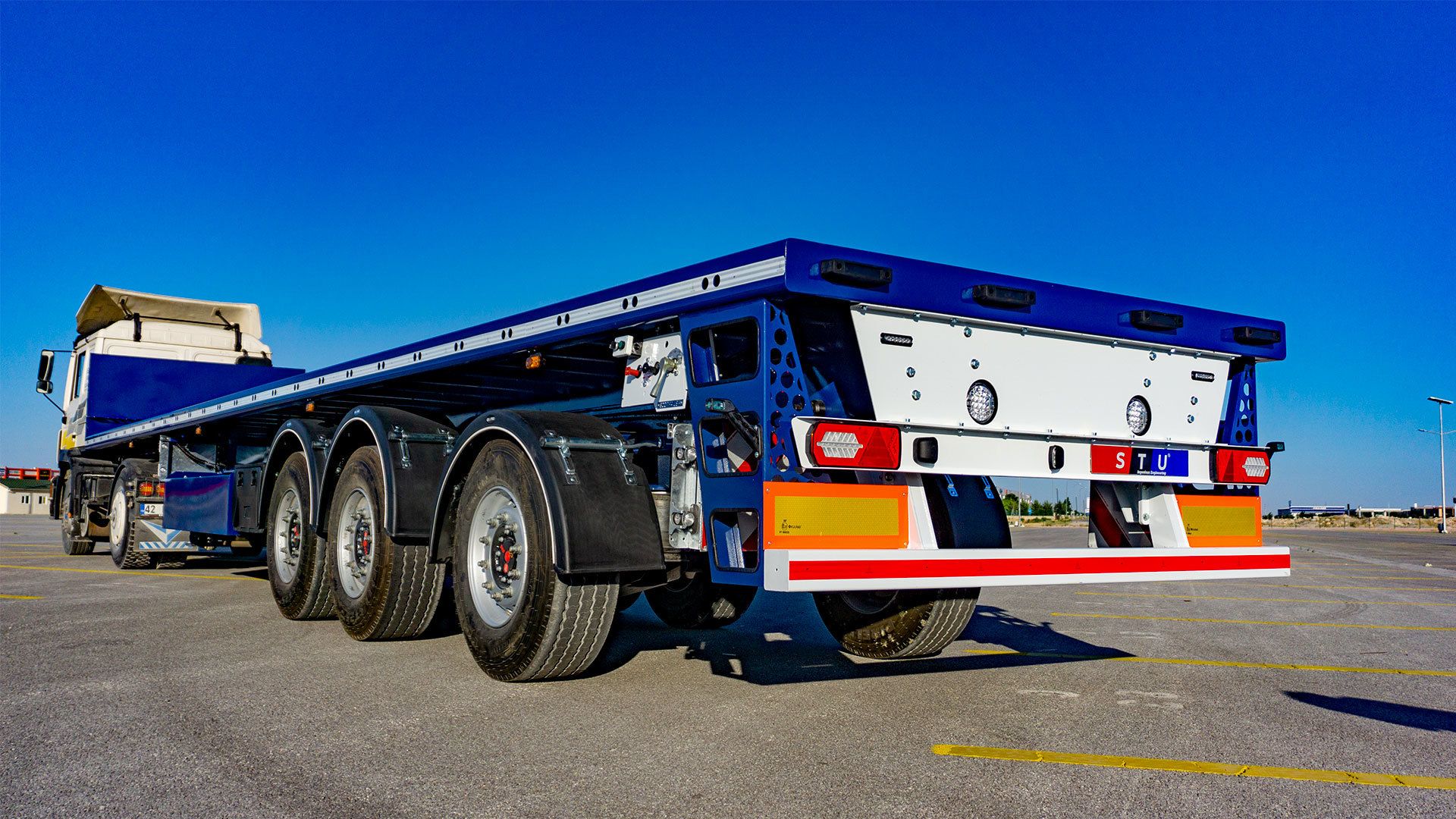 STU TRAILER DORSE ITHALAT IHRACAT LTD. STI. - Veicoli da vendere undefined: foto 2