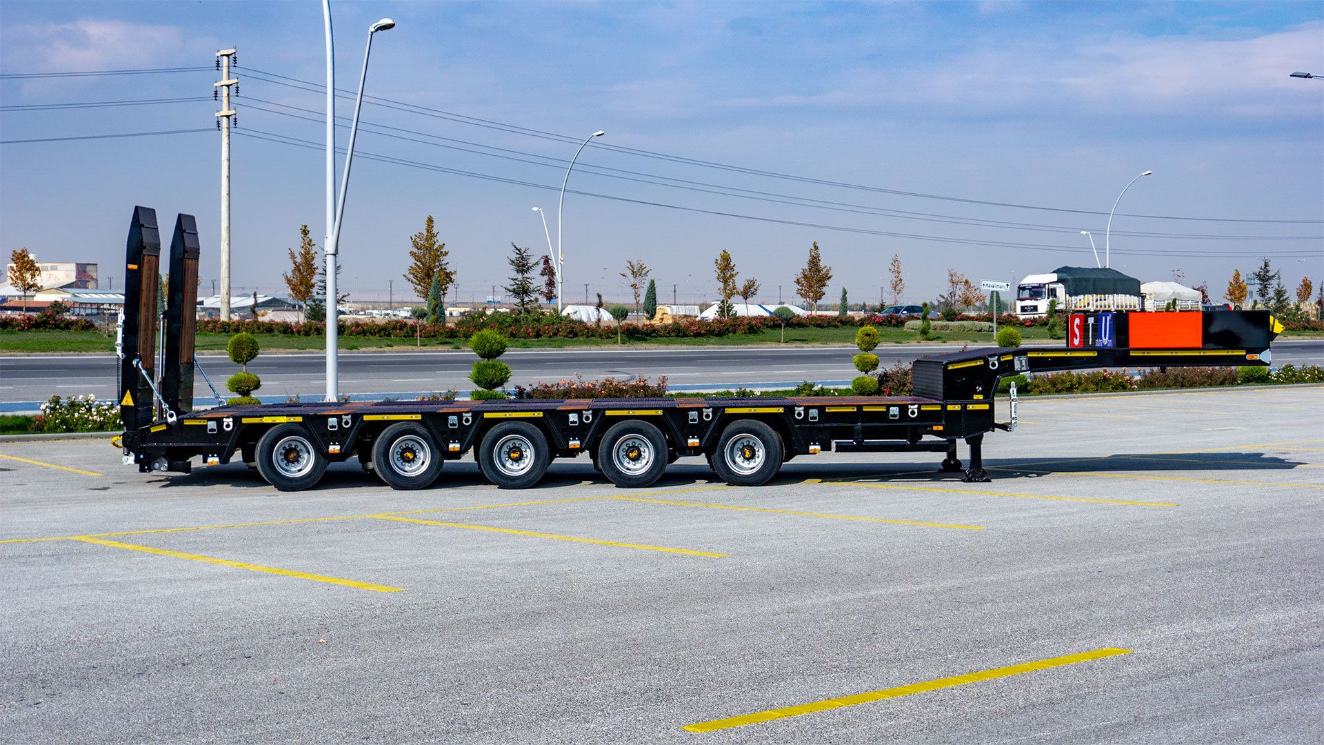 STU TRAILER DORSE ITHALAT IHRACAT LTD. STI. - Veicoli da vendere undefined: foto 9