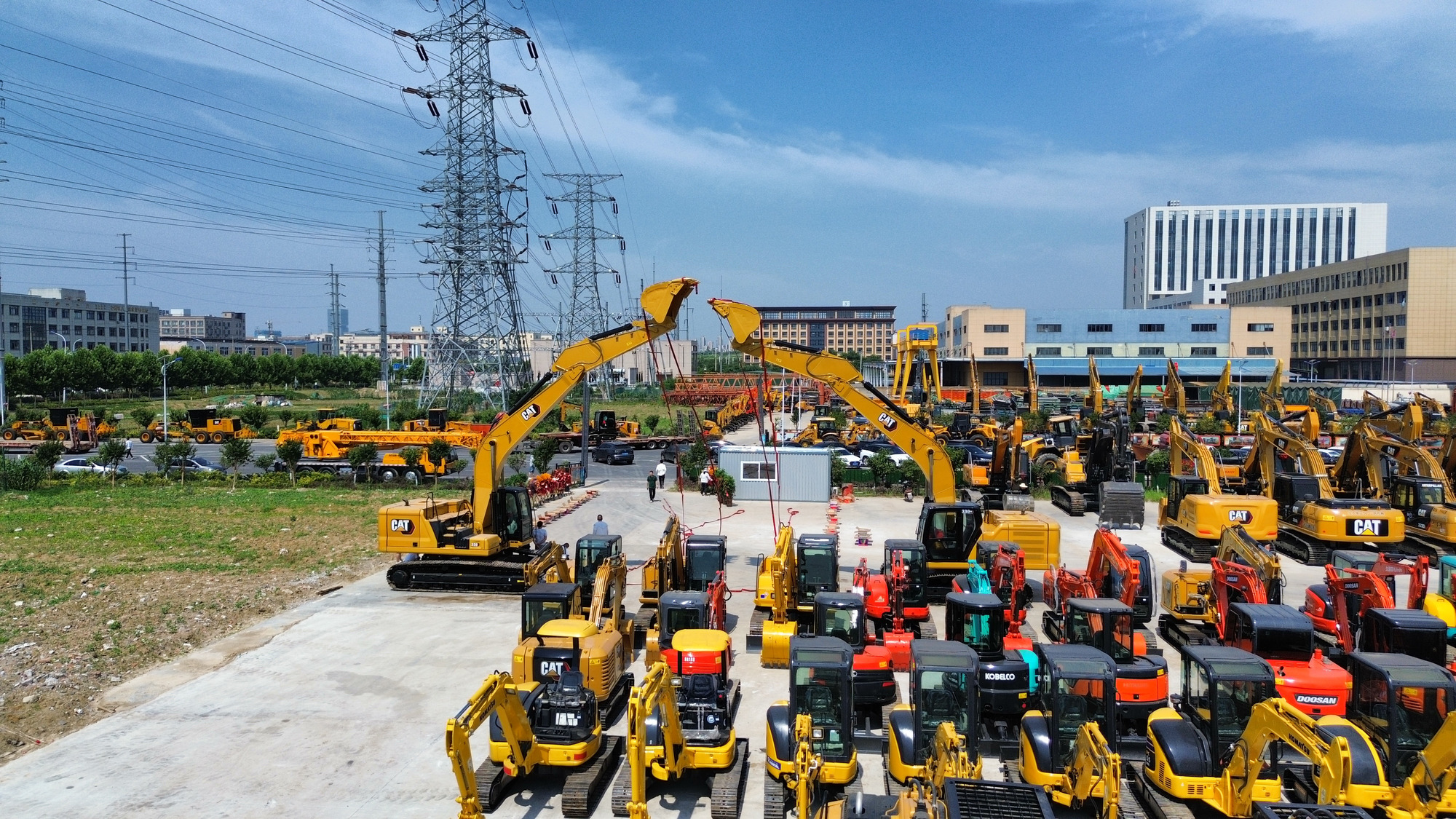 Toaks International Trading Company - Macchine da cantiere LIUGONG - diesel undefined: foto 4