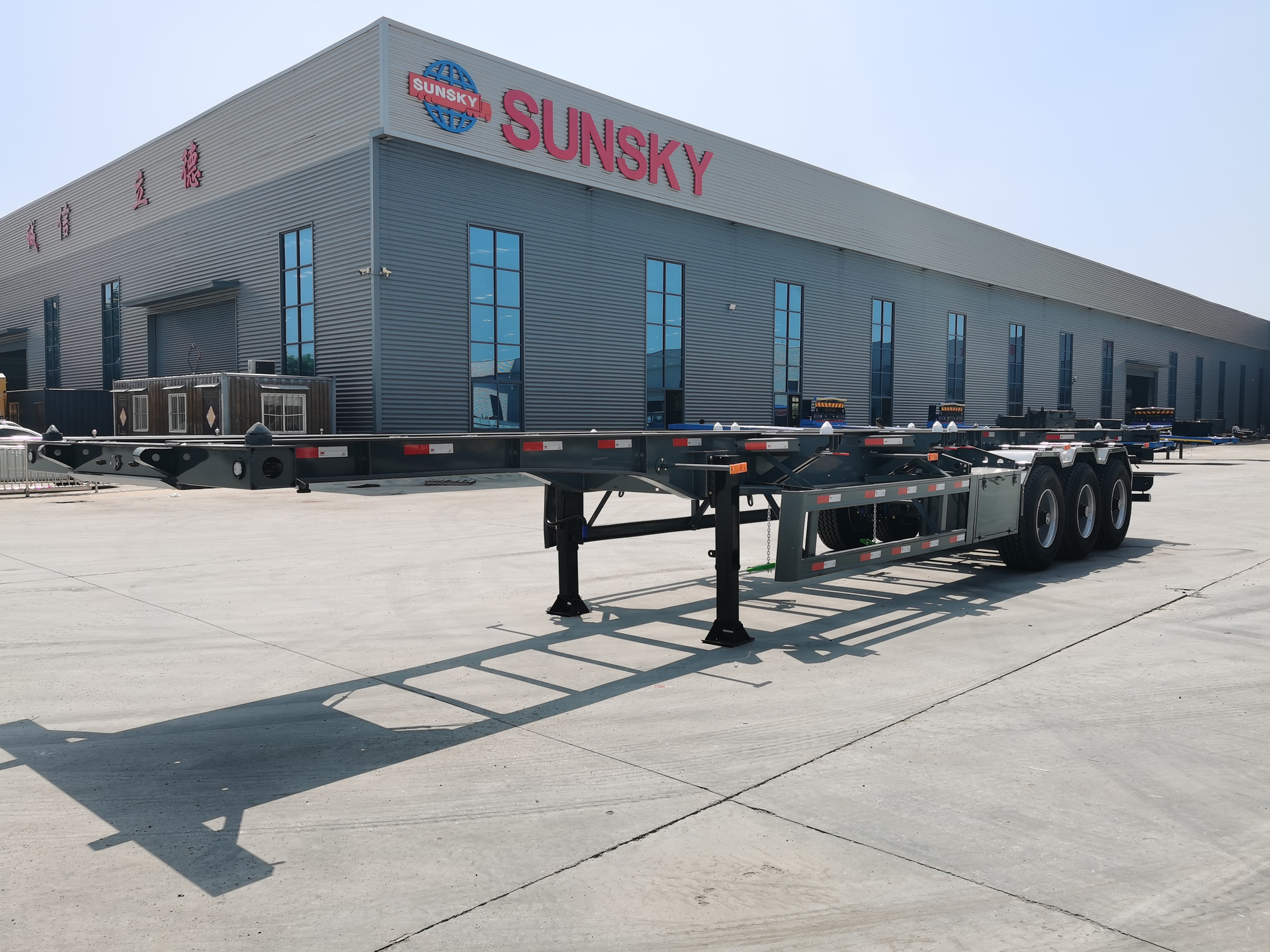 Xiamen Sunsky Vehicle Co.,Ltd - Camion SINOTRUK HOWO - nuovo, Euro 2 undefined: foto 11