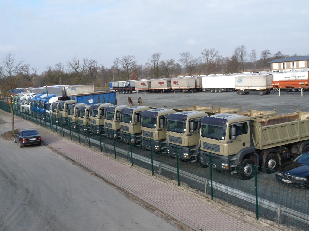 A1-Truck GmbH - Camion MAN TGX - cambio: automatico undefined: foto 3