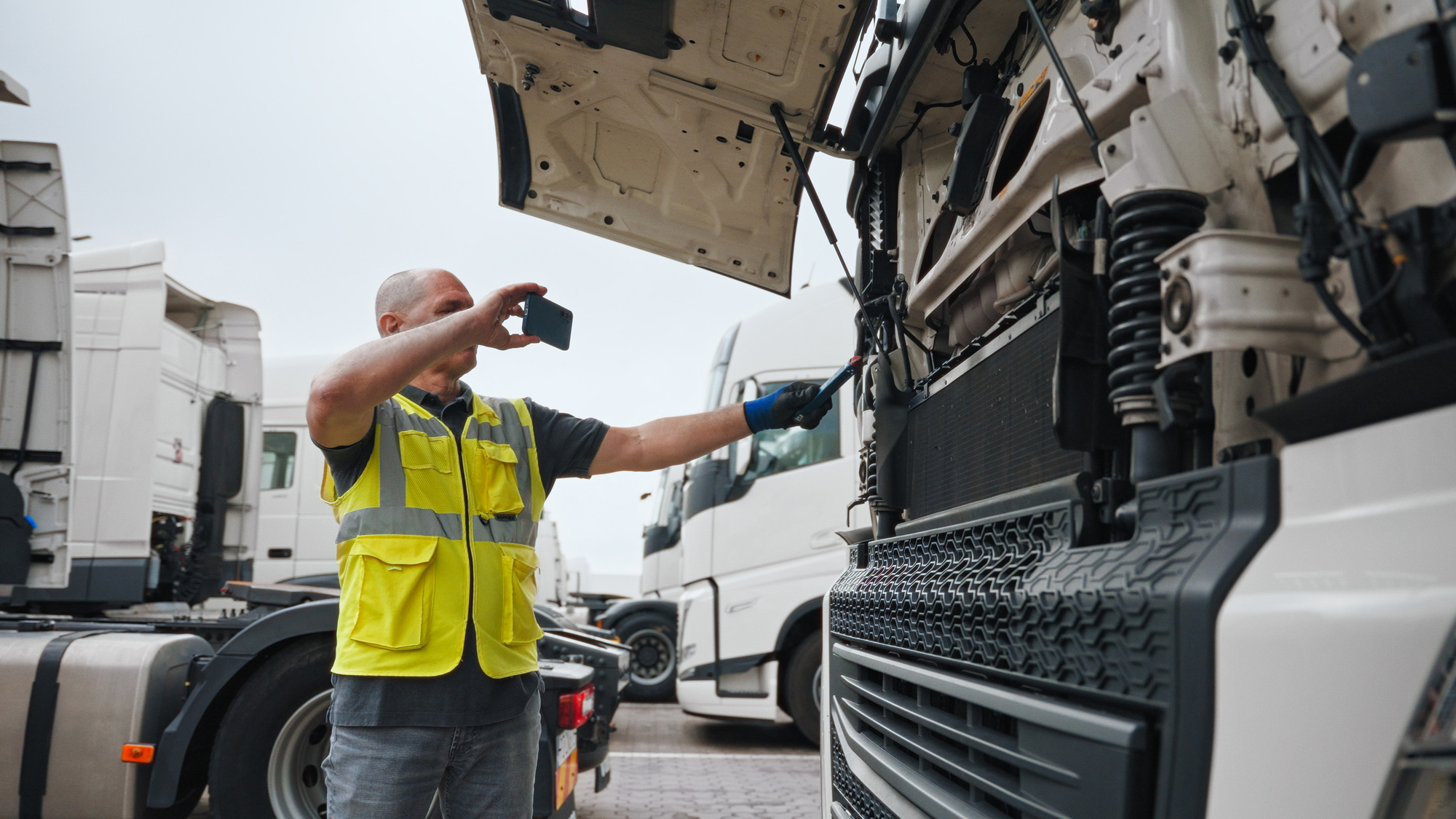 ClassTrucks - Veicoli da vendere undefined: foto 1