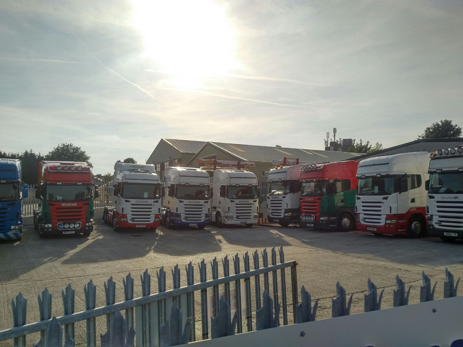 Steer Commercials Sales & Exports Ltd - Semirimorchi KRONE - Anno: 2015 undefined: foto 1