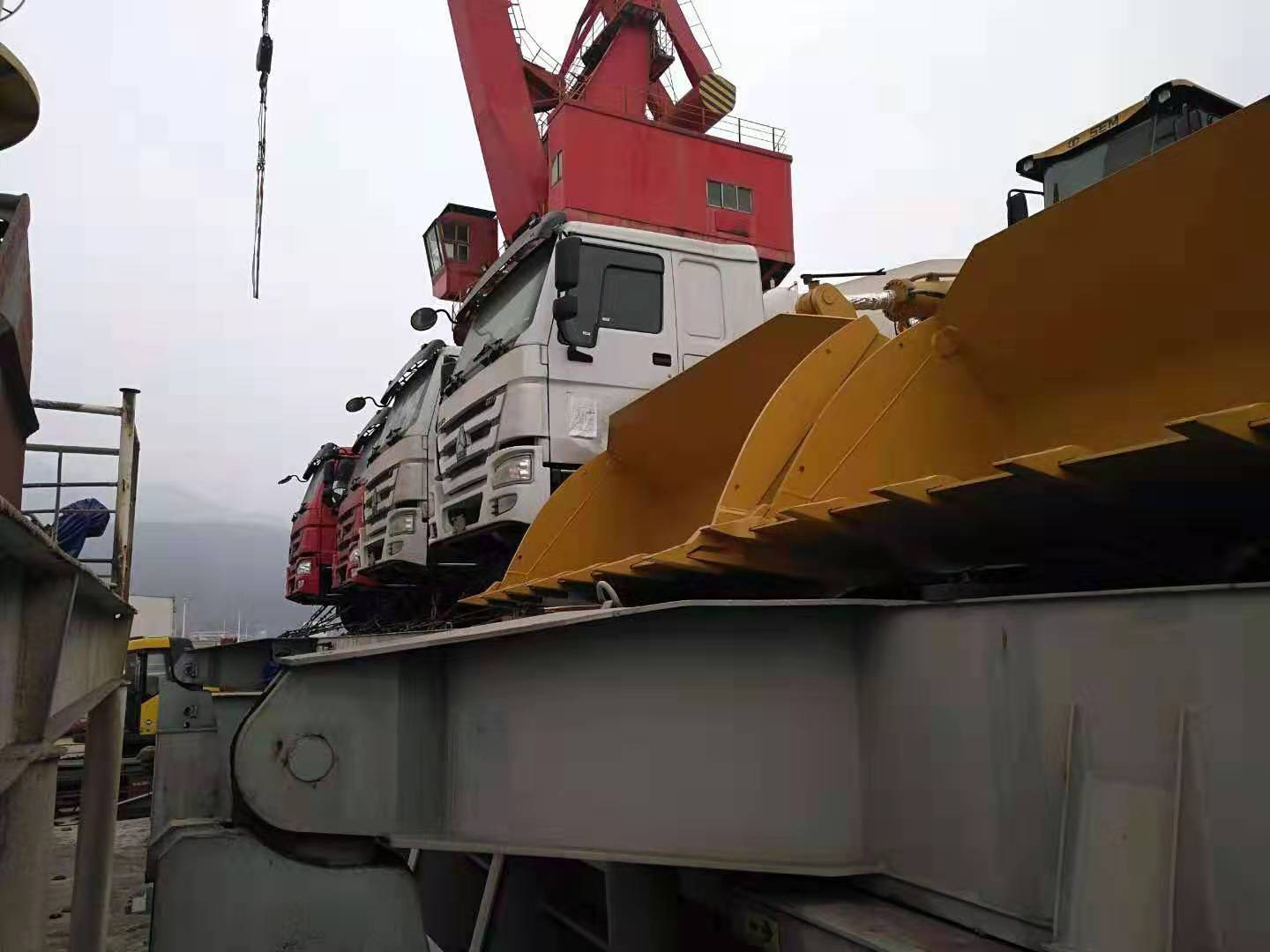 Shandong Guhong Auto Industrial CO., LTD - Veicoli da vendere undefined: foto 9