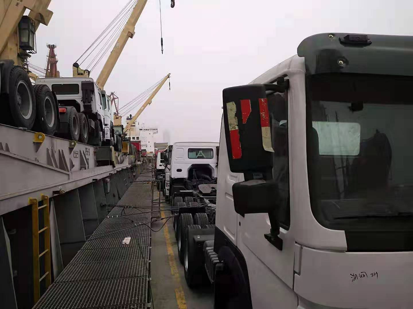 Shandong Guhong Auto Industrial CO., LTD - Veicoli da vendere undefined: foto 10