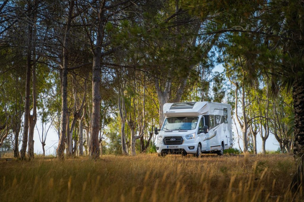 2 AP SPÓŁKA Z OGRANICZONĄ ODPOWIEDZIALNOŚCIĄ - Camper - nuovo, Euro 6, cambio: manuale undefined: foto 2