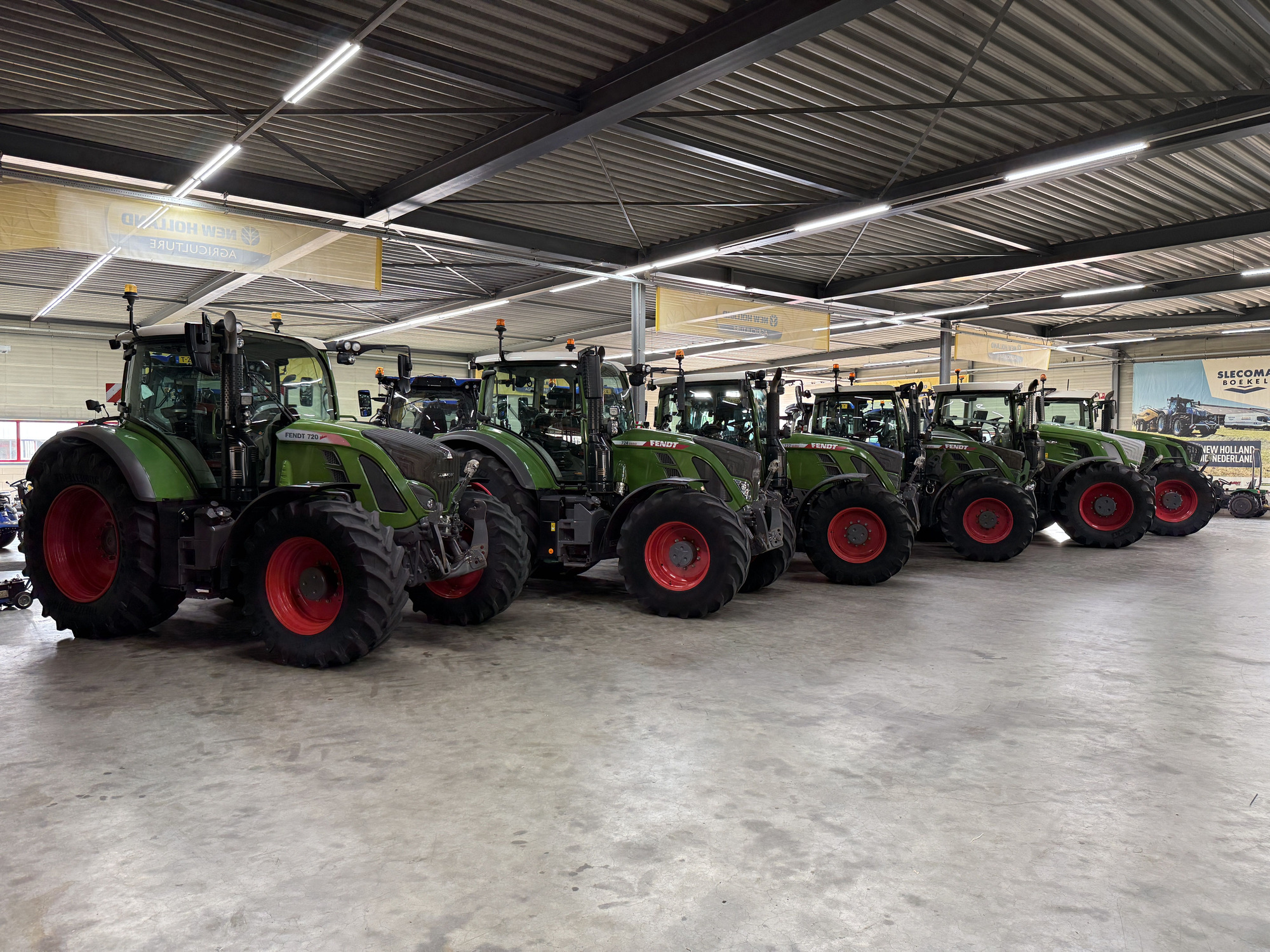 Campo Machinery BV - Veicoli da vendere undefined: foto 1