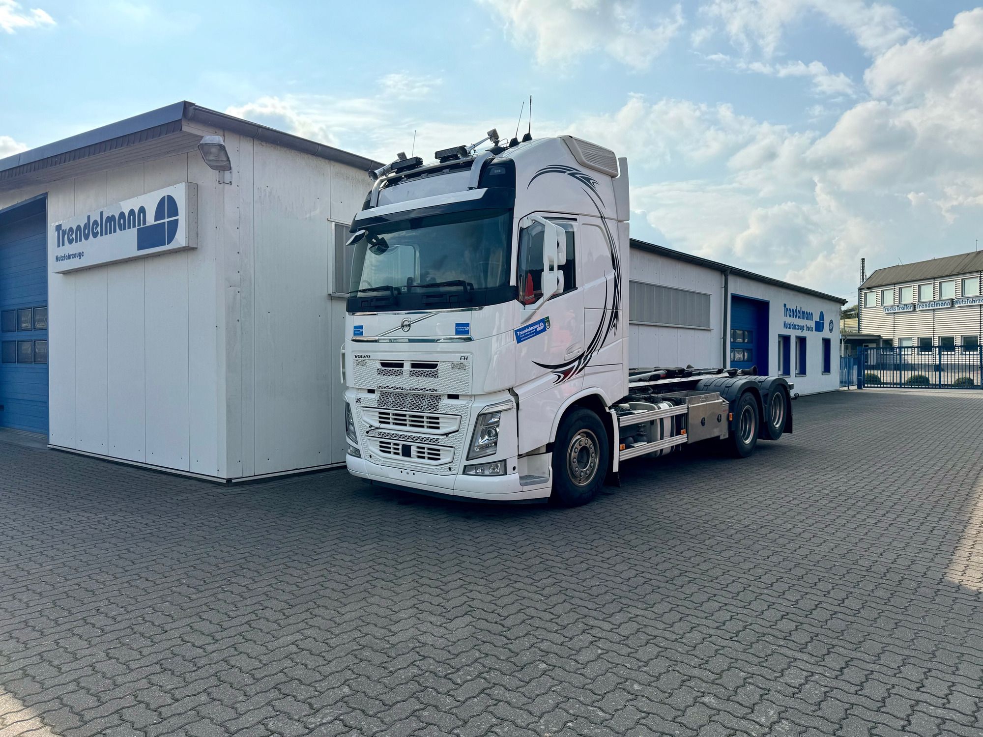 Annette Trendelmann Truck GmbH  - Veicoli da vendere undefined: foto 26