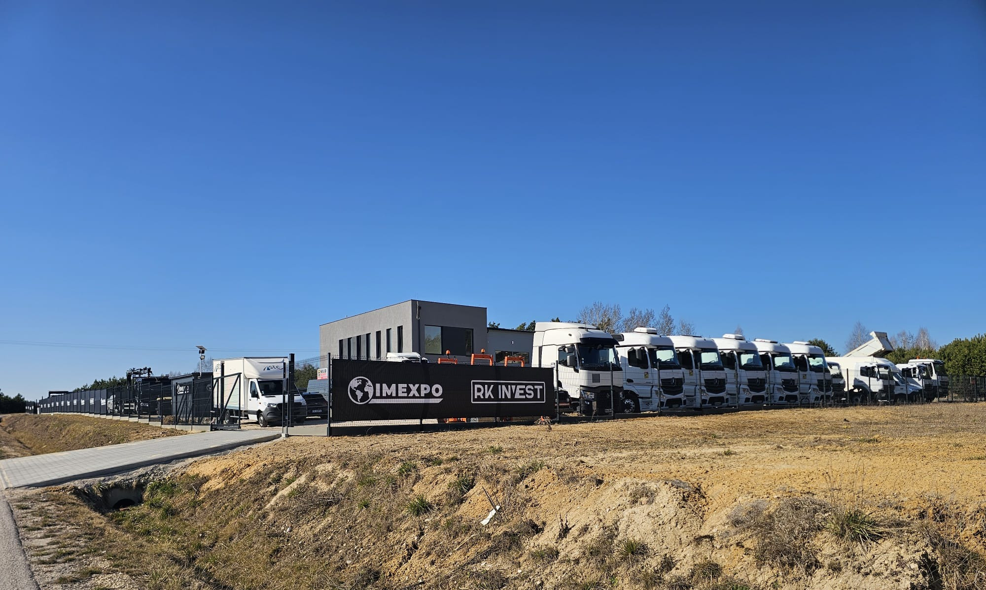 IMEXPO Sp. z o.o. - Ricambi VOLVO undefined: foto 2