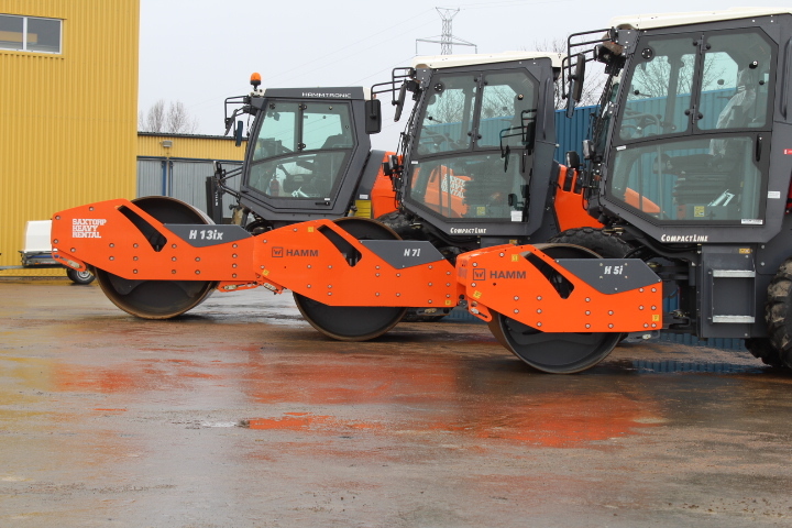 Saxtorp Trading AB - Macchine da cantiere LIEBHERR undefined: foto 4