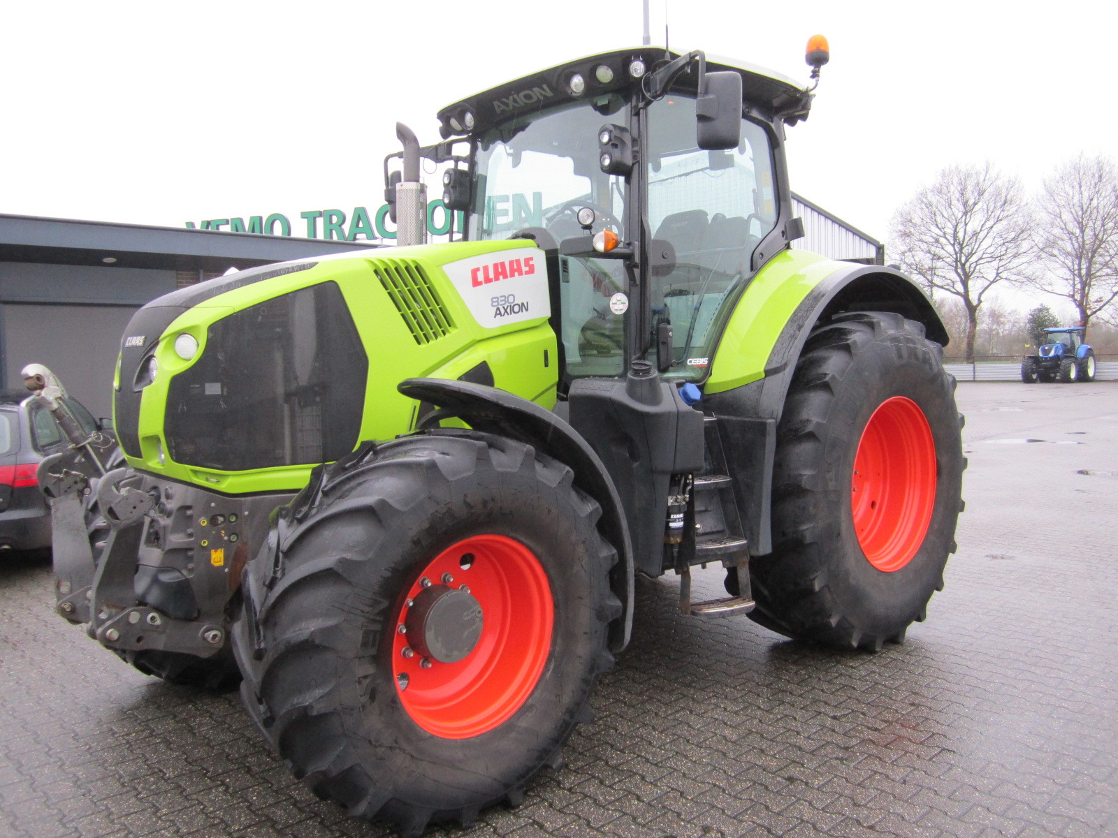 Vemo Tractoren BV - Veicoli da vendere undefined: foto 6