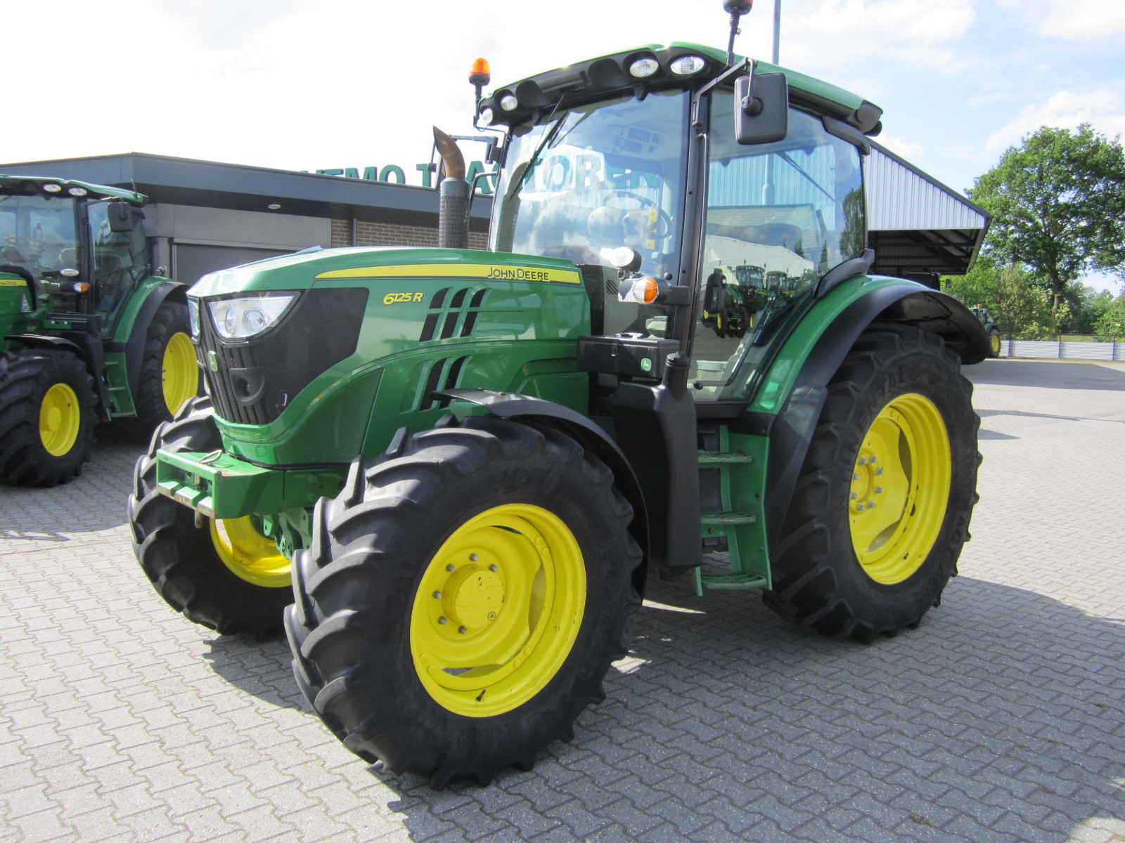 Vemo Tractoren BV - Veicoli da vendere undefined: foto 13