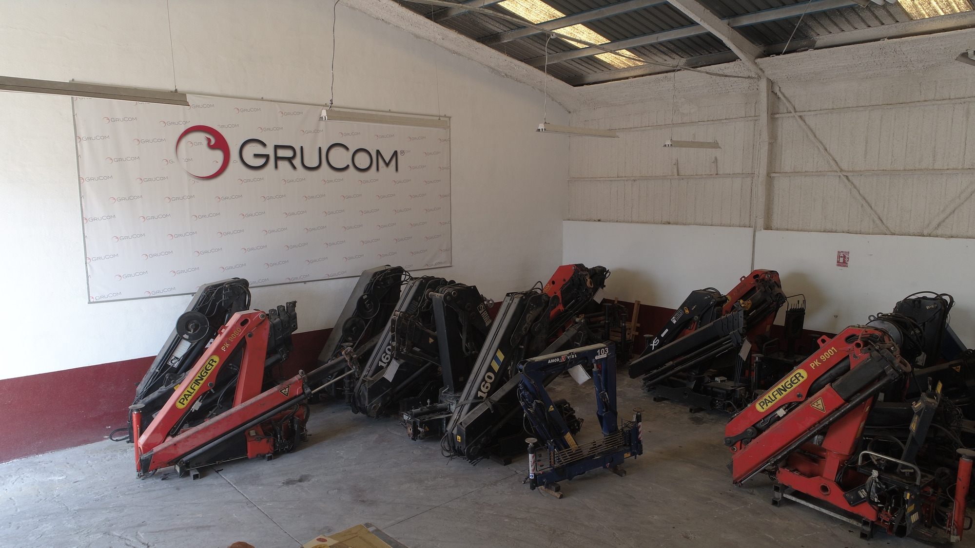 GRUCOM - Attrezzature undefined: foto 2