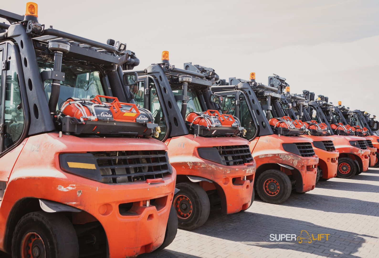 SUPERLIFT - Mezzi di movimentazione - Anno: 2014, diesel undefined: foto 4