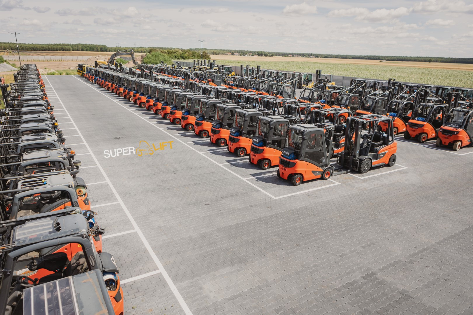 SUPERLIFT - Mezzi di movimentazione - Anno: 2014, diesel undefined: foto 5