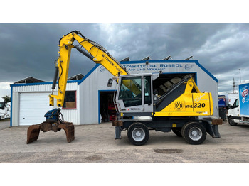 Escavatore per movimentazione TEREX