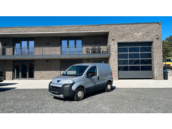 Autovettura PEUGEOT
