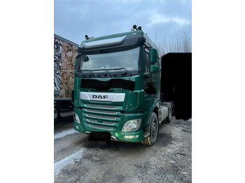 Trattore stradale DAF XF 530
