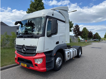 : immagine di intestazione