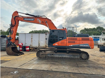 Escavatore cingolato DOOSAN DX300LC-5
