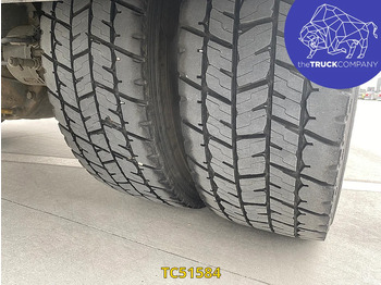 Autocarro furgonato Renault D 210: foto 4