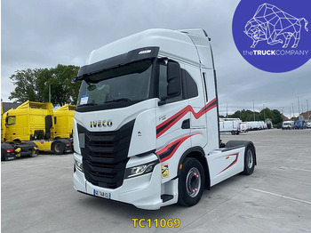 Trattore stradale IVECO S-WAY