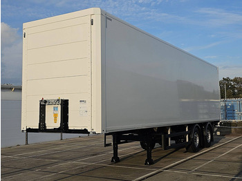 Semirimorchio furgonato