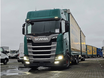Camion centinato SCANIA S 450