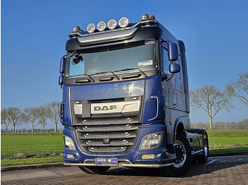 Trattore stradale DAF XF 530