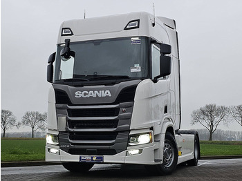 Trattore stradale SCANIA R 460