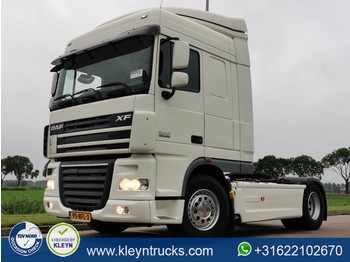 Trattore stradale DAF XF 105.460 manual skirts: foto 1