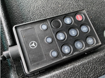 Leasing di Mercedes-Benz Econic 2633 PLATZ Mülltonnenwaschanlage Mercedes-Benz Econic 2633 PLATZ Mülltonnenwaschanlage: foto 4