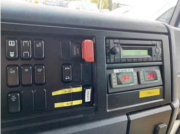 Leasing di Mercedes-Benz Econic 2633 PLATZ Mülltonnenwaschanlage Mercedes-Benz Econic 2633 PLATZ Mülltonnenwaschanlage: foto 3