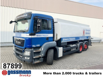 Camion cisterna MAN TGS 26.400