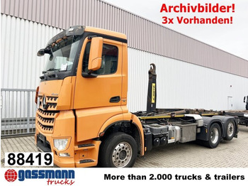 Autocarro scarrabile MERCEDES-BENZ Arocs