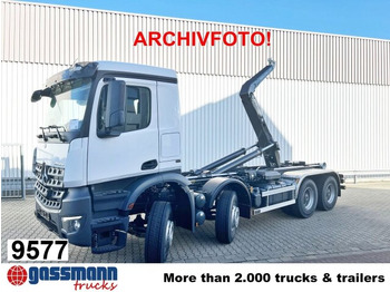 Autocarro scarrabile MERCEDES-BENZ Arocs