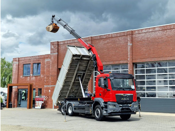Camion con gru MAN TGS 26.360